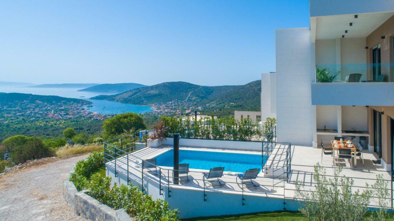 View Villas Collection Vinišće Exterior foto